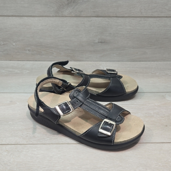 SAS Women Comfort Tripad Black Leather Sandals with Buckle Straps Shoes Sz 7M - Picture 1 of 12
